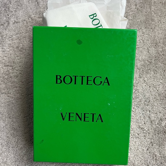 Bottega Veneta bubble weave dot sandals. New in box - Picture 3 of 12